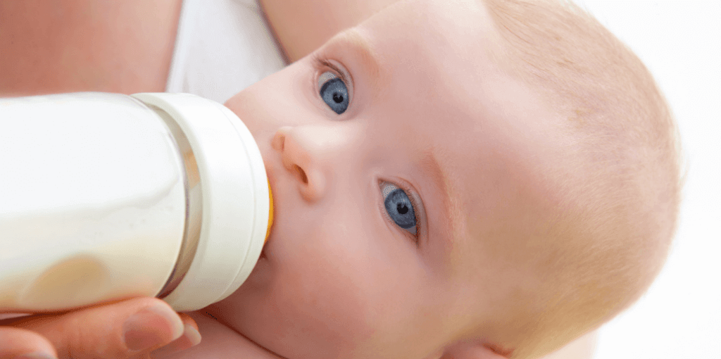 biberon leche materna bebe 1 mes