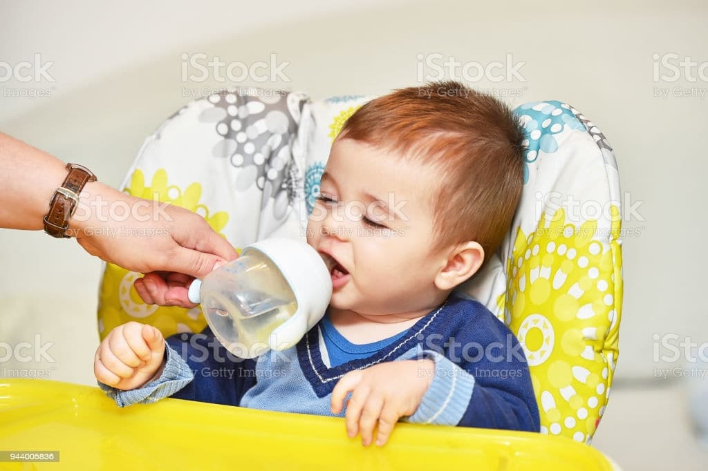 trona baby nurse